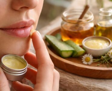 découvrez des remèdes de grand-mère efficaces pour soulager rapidement les fissures au coin des lèvres et retrouver un confort au quotidien.