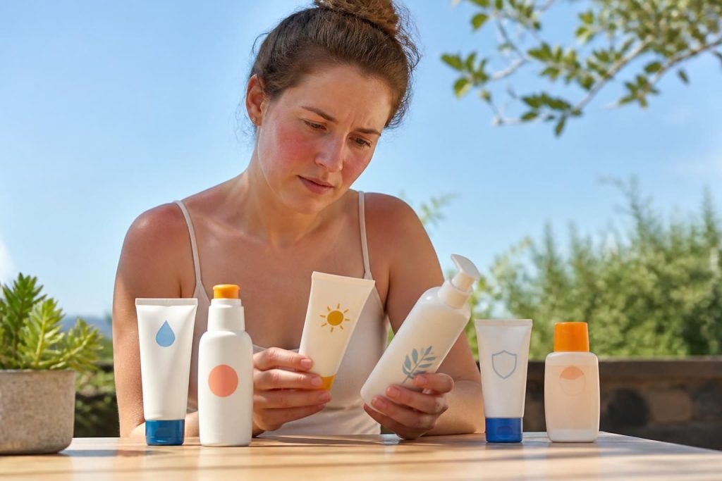 découvrez comment choisir la crème solaire adaptée pour protéger les peaux sensibles aux allergies au soleil et éviter les réactions cutanées désagréables.